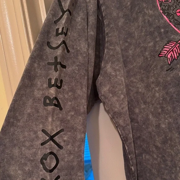 Betsy Johnson Torrid Gray Wash Arrow Heart Hoodie Dress Size 3X - Picture 7 of 11